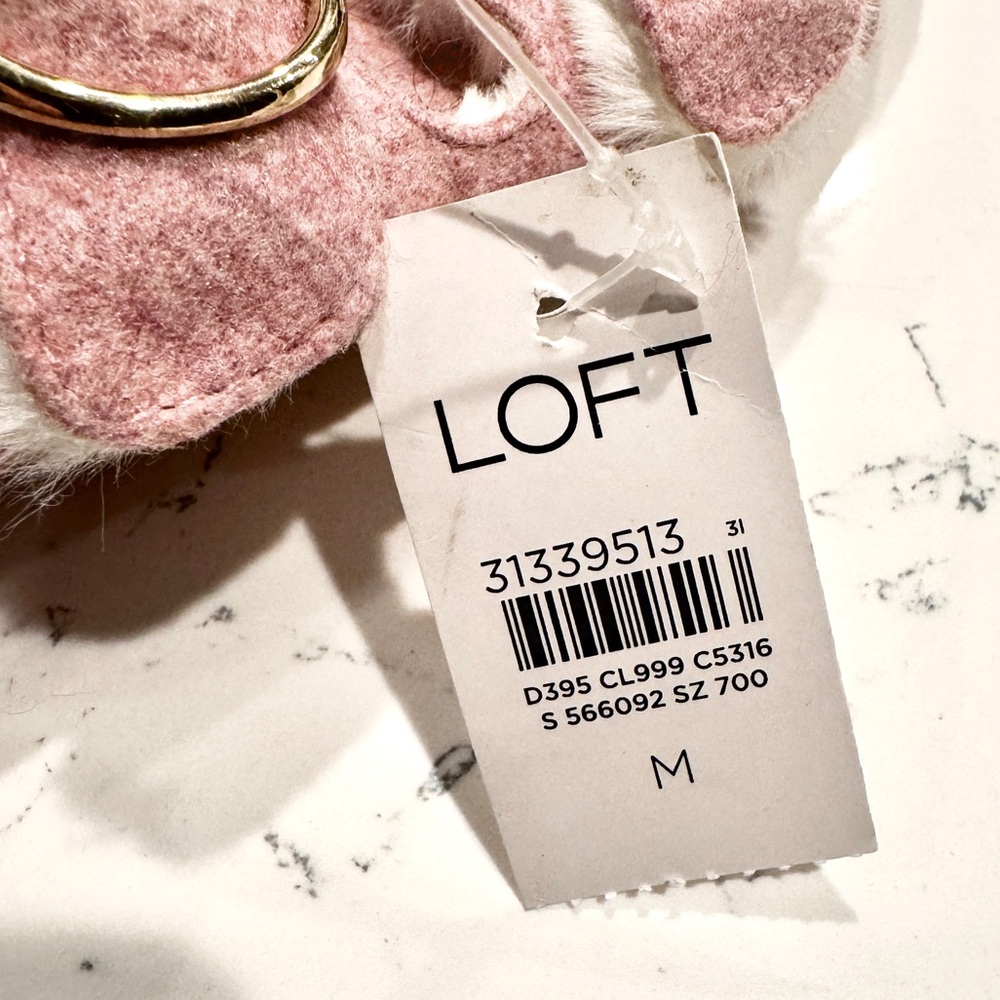 Ann Taylor LOFT Pink Faux Fur Slide Sandals with Gold Buckles Women’s M NWT - Picture 4 of 7